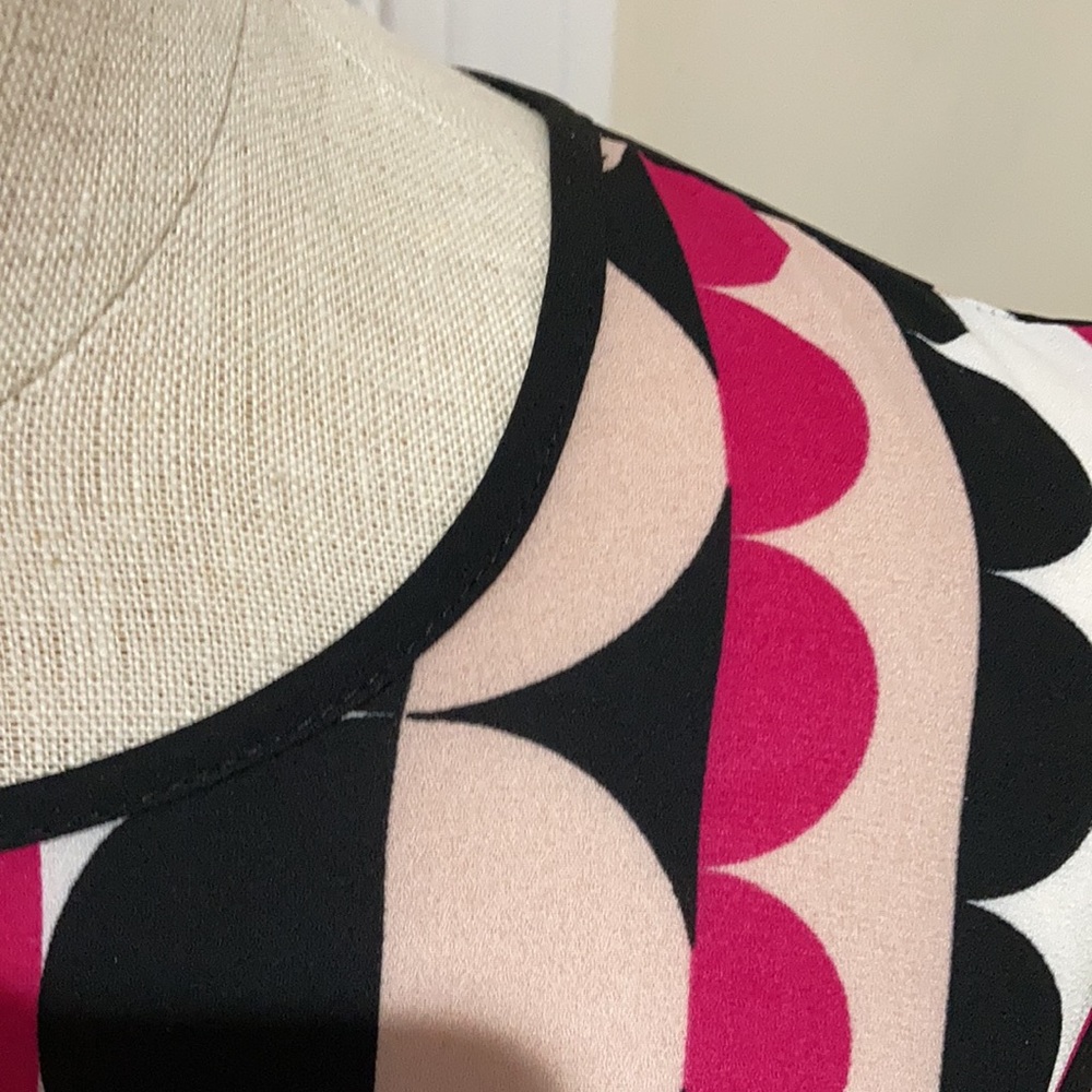 Vince Camuto Sleeveless Top - image 4